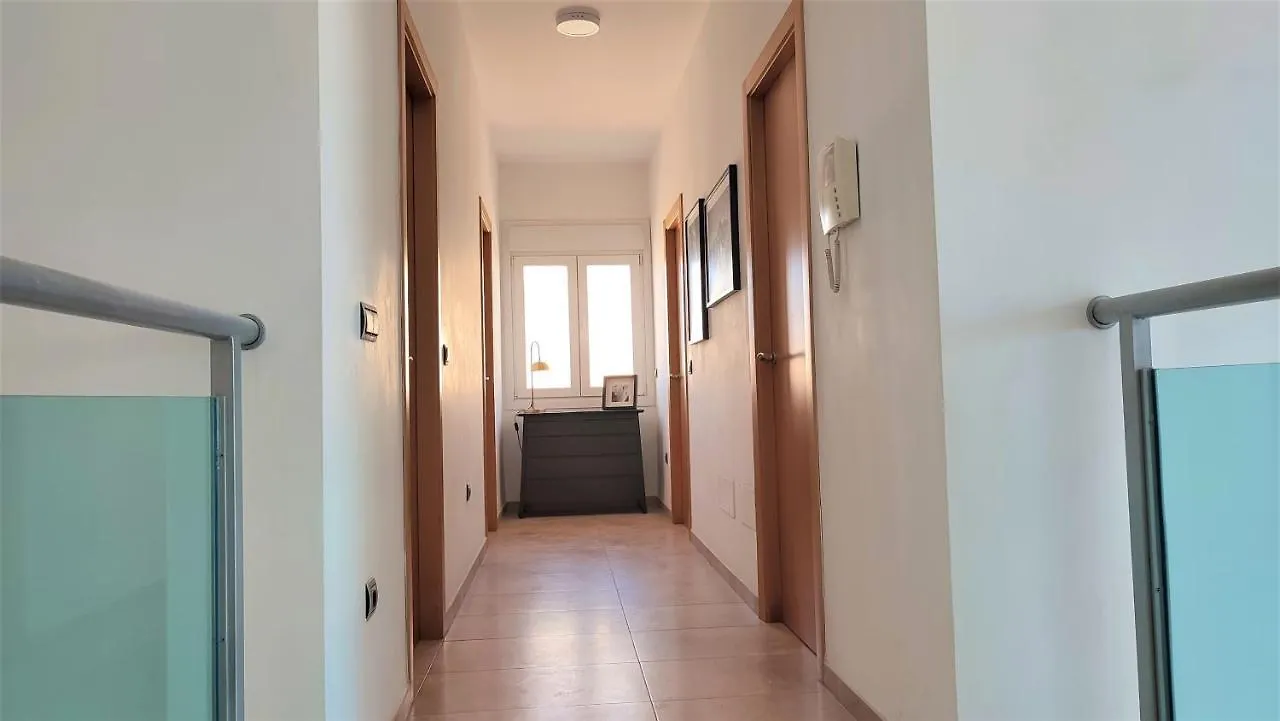 5 Bedrooms Private House 300M From Beach Roquetas de Mar